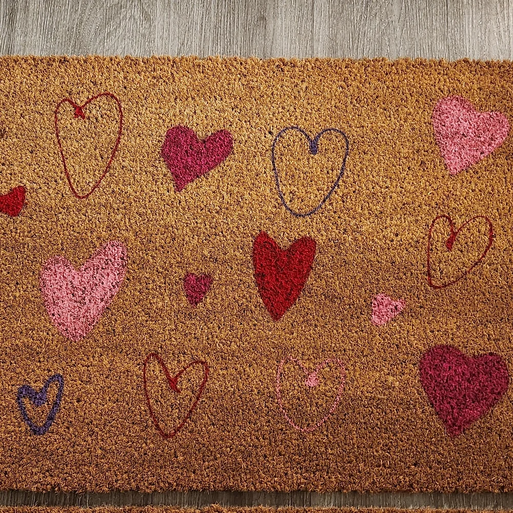 Heart Patterned Door Mat - Brown and Red